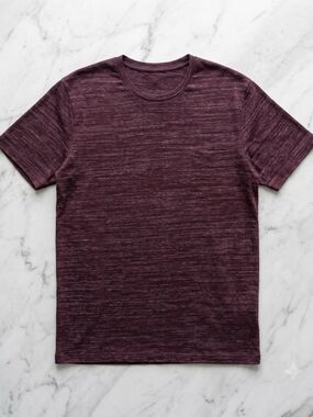 Men's Heathered Crew Tee in Plum